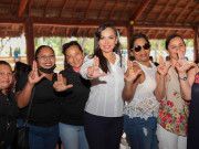 Pide Laura Fernández al electorado reflexionar su voto
