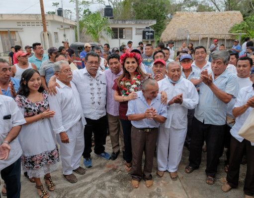 Mara Lezama, primera mujer nombrada Nojoch Kiik (hermana mayor) por generales mayas
