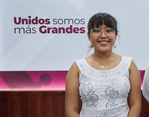 Nombran a Zoé Romina Canul Ac «Presidenta Municipal Estudiantil» por un día