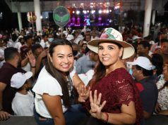 Encabezan Mara y Silvia visita de agradecimiento con familias de Tulum
