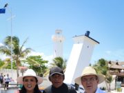 Puerto Morelos | Ebrard recorrió muelle de pescadores con Blanca Merari Tziu
