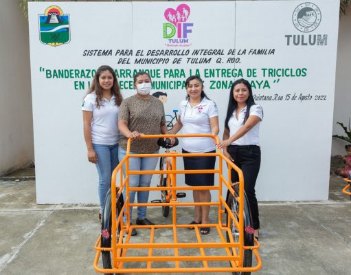 Tulum | Entrega Ileana Canul de Dzul triciclos para el traslado de productos agrícolas