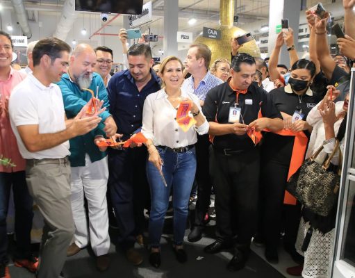 Lili Campos impulsa el empleo a través de inversión millonaria