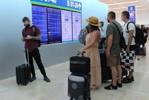 Acusan a autoridades migratorias de México de retención ilegal de dos migrantes, pese a un amparo juicio de amparo