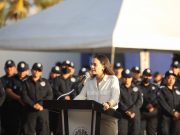 Encabeza Ana Patricia Peralta ceremonia por el Día Internacional del Policía para reconocer a elementos cancunenses