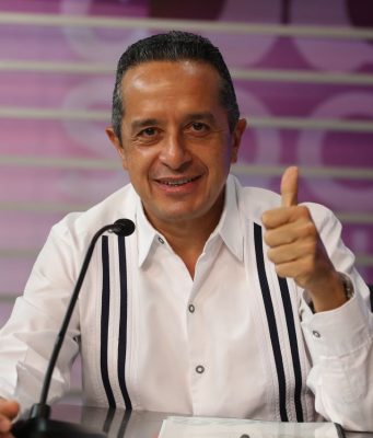 Pájaros en el Alambre | Carlos Joaquín, sin suerte en el gobierno, afortunado en la salida