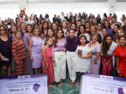 Reconoce Ana Paty Peralta a mujeres con medalla “Diosa Ix U”
