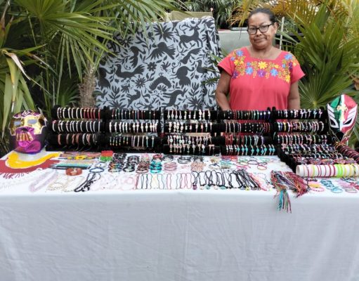 Crece participación de artesanos de Puerto Morelos en desarrollos turísticos