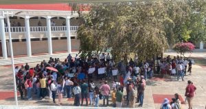 Pájaros en el Alambre | Registros de ingreso a clase y puntualidad, trasfondo de rebelión en la UQROO