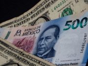 Peso gana 4.6% en 12 días; espera decisión de Banco de México
