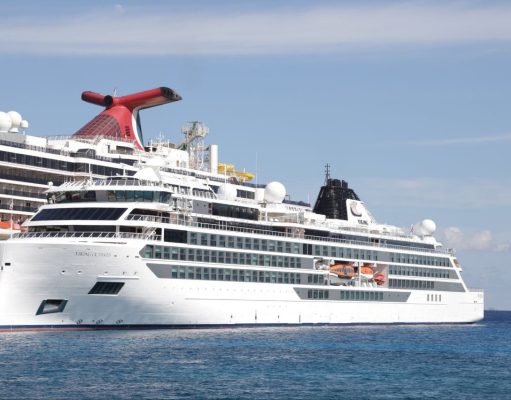 Quintana Roo recibe por primera vez al crucero Viking Octantis