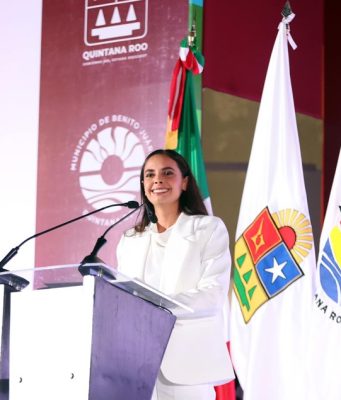 Pájaros en el Alambre II | Con tradición, tablas y un discurso de unidad, Ana Paty celebró a Cancún en su 53 aniversario