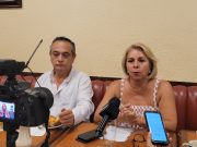 Detectan choferes de Uber a 10 taxistas de Cancún “infiltrados” en la app