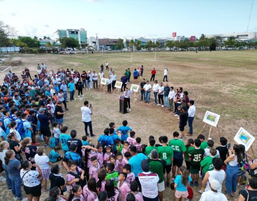 Anuncia Ana Paty Peralta rehabilitación de tres canchas de fútbol y una de tenis