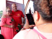 Honró Hugo Alday a mamás y niñez de Cancún con fiesta y mariachi