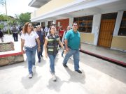 Supervisa Ana Paty Peralta 67 refugios temporales en Cancún