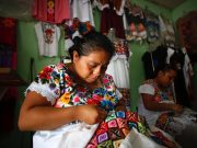 Mara Lezama impulsa la consolidación de más de 2 mil artesanos en la rama textil