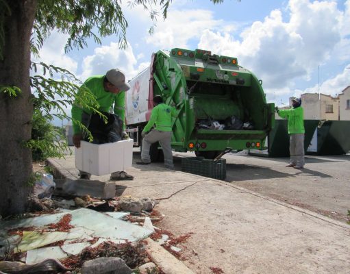Regresa BJ a parcela 196 para la disposición de los desechos