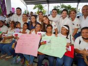 Mara Lezama empodera a más mujeres de Bacalar y Chetumal con 6 mil 758 mil tarjetas de Mujer es Poder