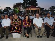 Cautiva tradicional Guelaguetza Oaxaqueña a familias de Leona Vicario
