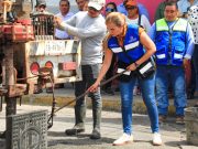 Lili Campos lanza programa de desazolve de pozos