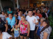 Visita Pablo Bustamante a cancunenses y difunde Programas del Bienestar