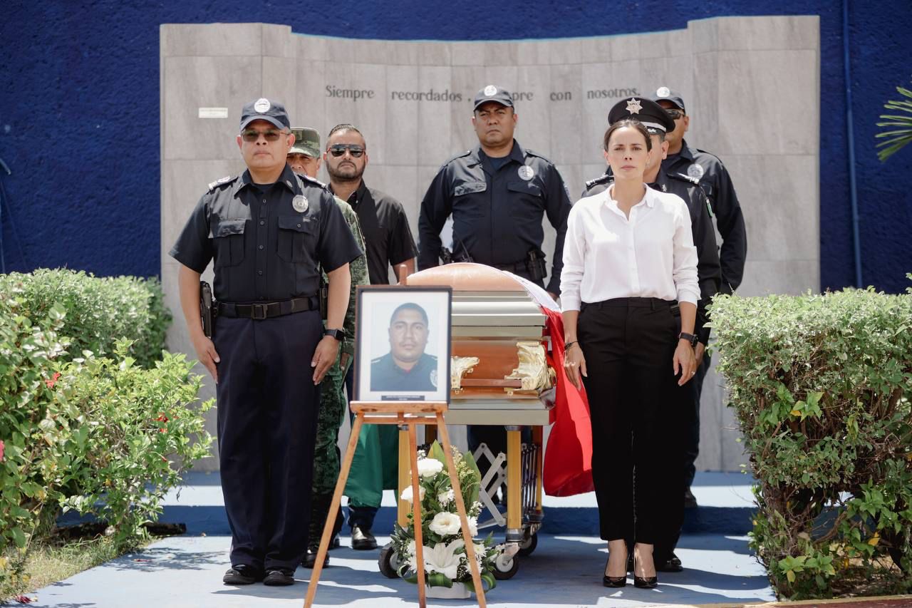 2023-09-10 BJ Funeral Policía