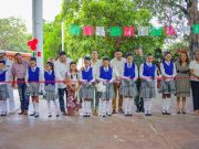 Inaugura Ana Paty Peralta el domo de la primaria “Leona Vicario”, en la supermanzana 92