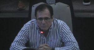 Jaguar Negro | Guillotinazo del diputado Velasco a los “respetabilísimos” exgobernadores que asisten con cinismo a las sesiones solemnes