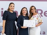 Recibe gobierno de Juanita Alonso reconocimiento por buenas prácticas en Transparencia