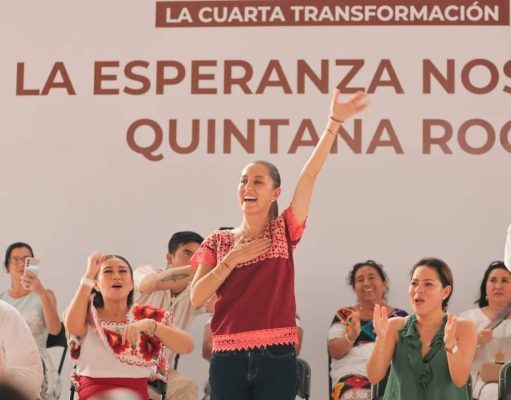 Se reúne Claudia Sheinbaum con más de 5 mil personas en Playa del Carmen