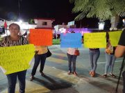 Vinculan a proceso a 2 trabajadores de Sesa y siguen las manifestaciones a su favor