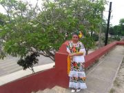 Proponen a Diana Mireya Tun Batún al Mérito Indígena Maya
