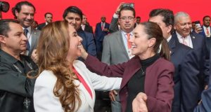 Pájaros en el Alambre | Claudia Sheinbaum y Mara Lezama muestran (de nuevo) su cercanía política en Congreso de CATEM