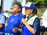 Entrega Lili Campos equipo a trabajadores de Servicios Públicos