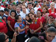 Lleva Mara Lezama la Navidad a Chetumal con encendido del árbol, pista de patinaje y las villas
