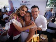 Entregan más de 20 mil paquetes a artesanos de Quintana Roo: Pablo Bustamante