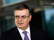 Ebrard se queda en Morena