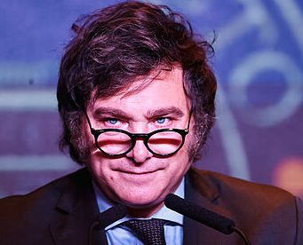 Opinión | Vuelta a la derecha que prende focos rojos | Y la vida siguió… | Hugo Alday Nieto