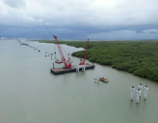 Lleva 35% de avance el Puente Vehicular Nichupté en Cancún