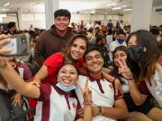 Invierte Mara Lezama en programa de becas educativas en Quintana Roo