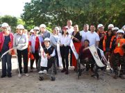 Ana Paty Peralta construye con inclusión con obras de guarniciones y banquetas con accesibilidad universal