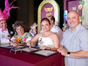 Presentan póster de los 150 años del Carnaval de Cozumel y estampilla postal