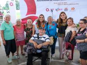 En renovado parque Aarón Merino, Mara Lezama encabezó la campaña “Abrigando Corazones”