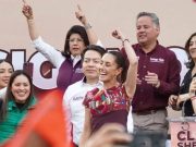Reaparece Santiago Nieto en mitin de Claudia Sheinbaum