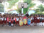 «Chepe» Contreras deseó éxito a los estudiantes de Bacalar en este regreso a clases