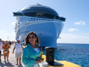 Recibe Mara Lezama al crucero más grande del mundo en Mahahual