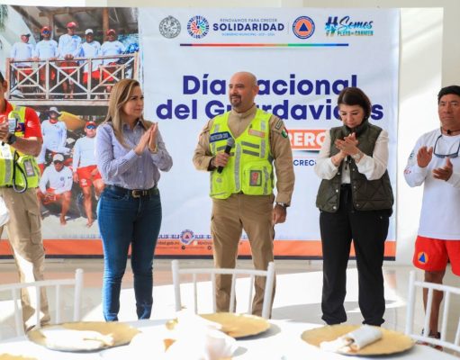 Celebran autoridades municipales a los guardavidas de Solidaridad