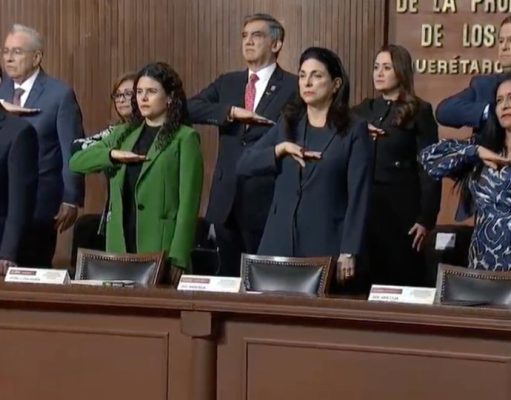 Sin AMLO ni ministra Piña, realizan ceremonia del 107 aniversario de la Constitución de 1917