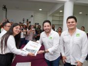 Se registra Renán Sánchez y llama a la unidad para construir el segundo piso de la transformación